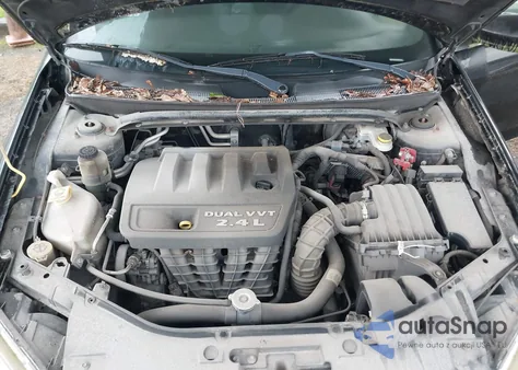 2013 Chrysler 200 Touring из США, поврежденный, VIN 1C3CCBBB5DN600590